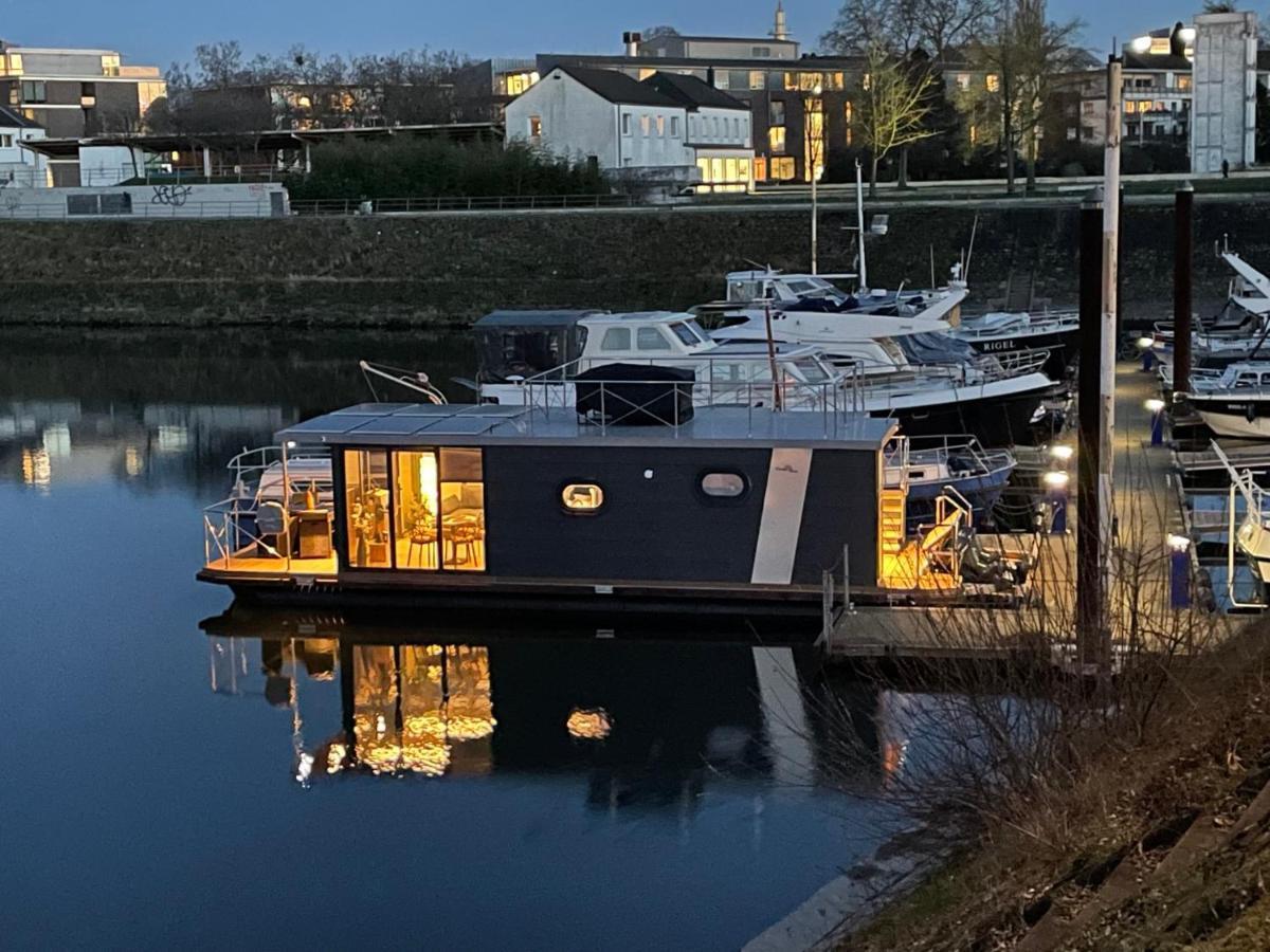 Hausboot Lore Дуйсбург Екстериор снимка